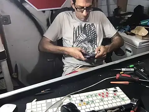 SinlessFreedom7 online show from 02-16-26, 05:53