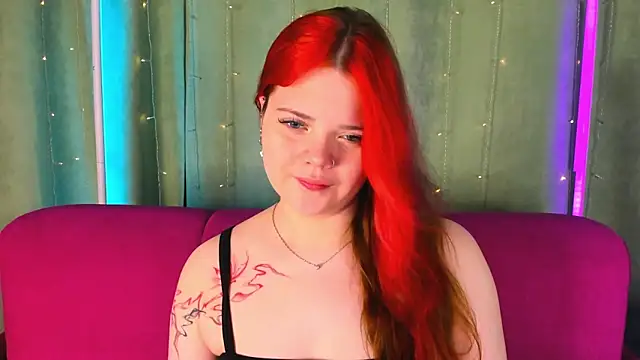 KellyFiery online show from 05-10-26, 01:11
