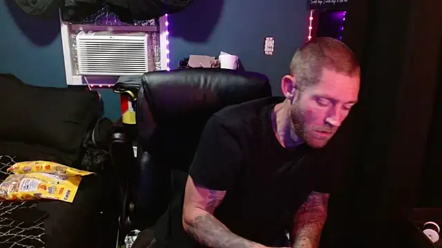 KingCole2390 online show from 02-24-26, 02:09