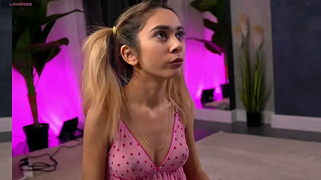 AishleyBee online show from 02-14-26, 12:13