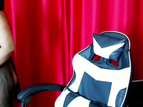 lovelyxmorena online show from 06-26-26, 12:53