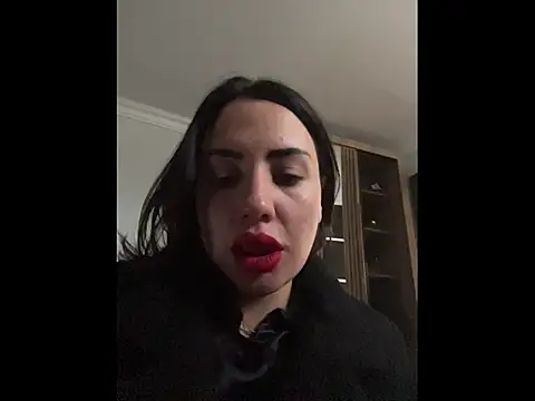     Eva     online show from 11-25-25, 11:10