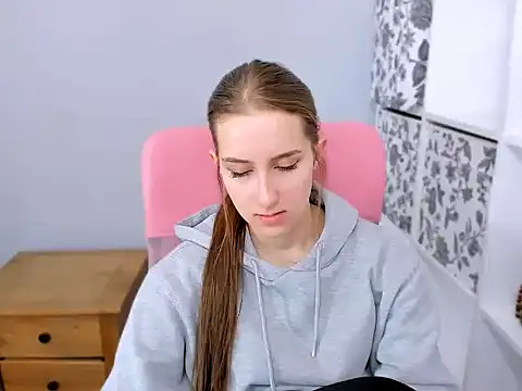 Snapshot of VanessaAmore chatting on 02-28-26, 09:54 VanessaAmore online show from 02-28-26, 09:54