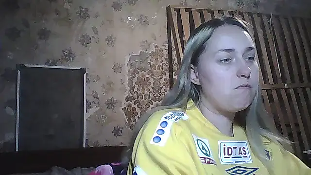 Vassila69 online show from 01-05-26, 05:27