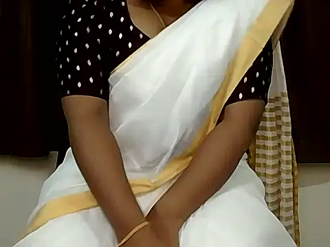 cleopatra9999 online show from 04-15-26, 02:24