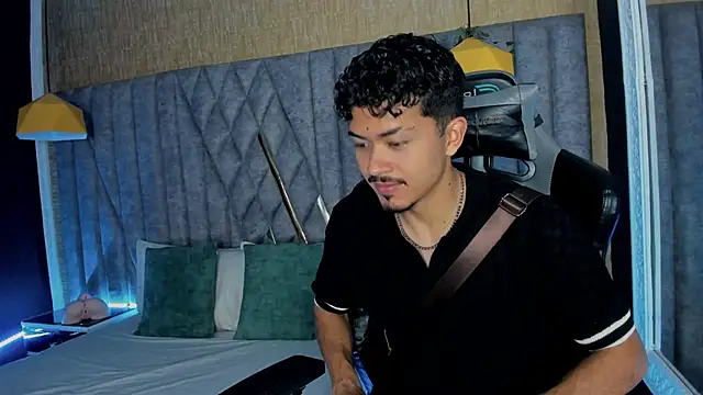 NicolaiKarav online show from 03-06-26, 11:39