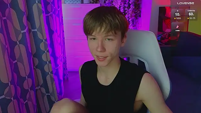 cuMte boy online show from 06-05-26, 01:23