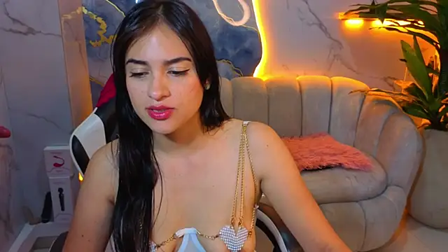 Snapshot of Anny_Star_Tx chatting on 04-25-26, 01:41 Anny Star Tx online show from 04-25-26, 01:41