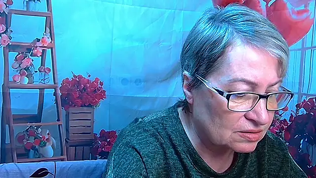 OlgaLuck online show from 04-16-26, 05:52