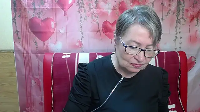 Snapshot of OlgaLuck chatting on 05-01-26, 05:56 OlgaLuck online show from 05-01-26, 05:56