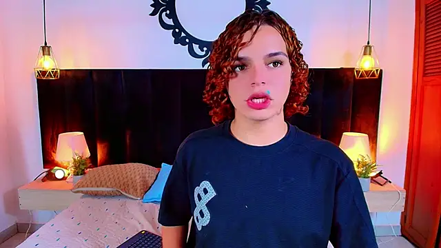 Snapshot of Skyee_angel chatting on 07-14-26, 07:30 Skyee angel online show from 07-14-26, 07:30