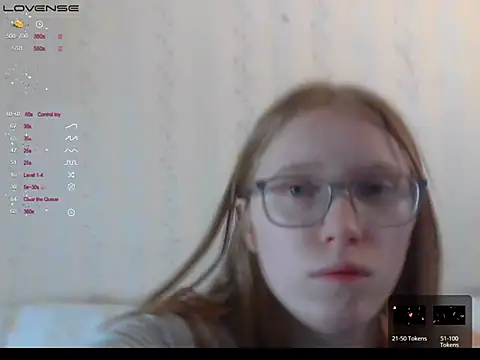 Snapshot of LustfulSarah chatting on 01-09-25, 12:46 LustfulSarah online show from 01-09-25, 12:46