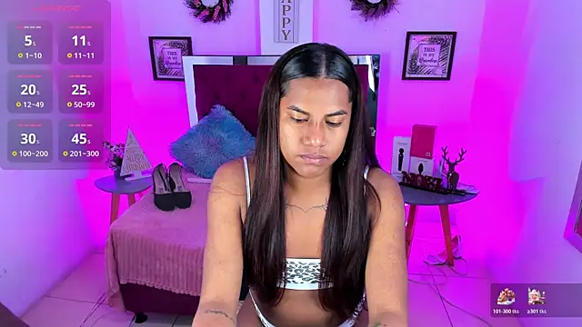 Samantha  F W online show from 12-19-25, 04:25