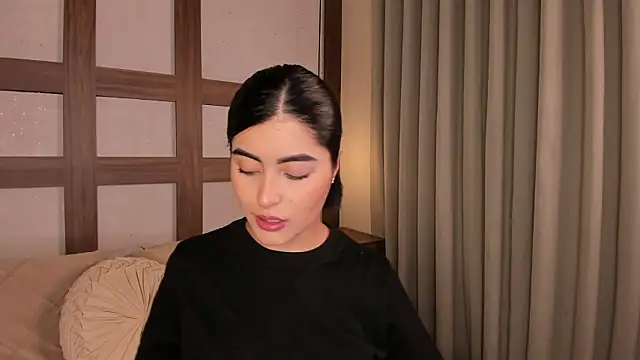 SarhaVega online show from 03-07-26, 12:24