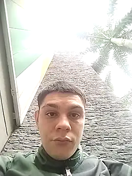 Snapshot of sebastianfelipe chatting on 04-11-26, 10:47 sebastianfelipe online show from 04-11-26, 10:47