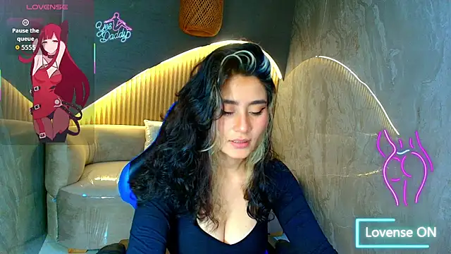 Snapshot of sofi_r_ chatting on 02-05-26, 01:16 sofi r online show from 02-05-26, 01:16