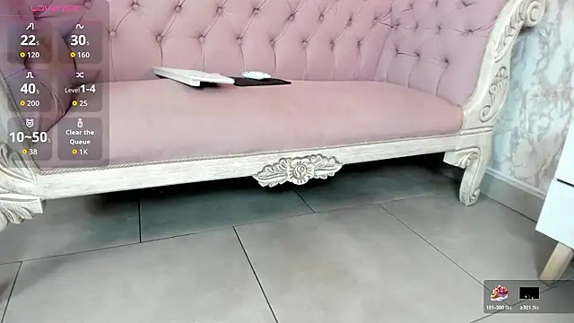 Snapshot of Mysterius_Woman chatting on 02-05-26, 01:05 Mysterius Woman online show from 02-05-26, 01:05