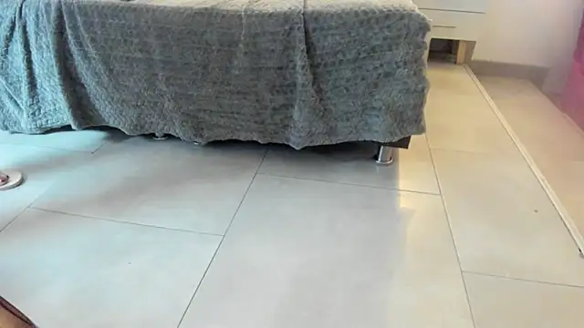 Snapshot of Mysterius_Woman chatting on 02-25-26, 12:59 Mysterius Woman online show from 02-25-26, 12:59