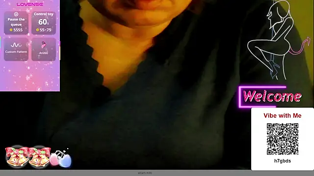 Snapshot of Empiria81 chatting on 12-02-25, 04:57 Empiria81 online show from 12-02-25, 04:57