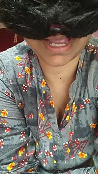 Snapshot of SameeraReddy19 chatting on 03-30-26, 04:13 SameeraReddy19 online show from 03-30-26, 04:13