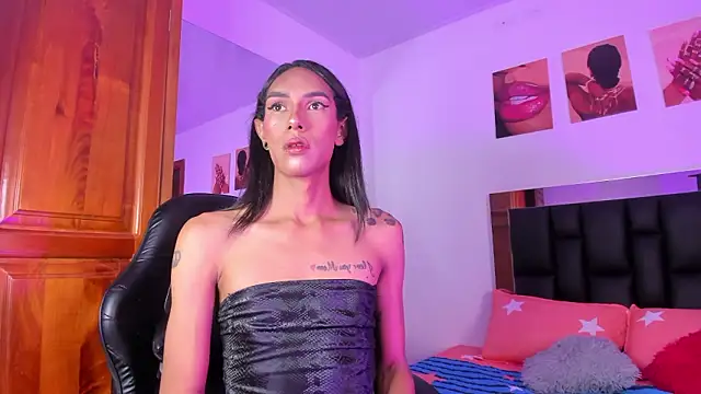 ValeryTs1 online show from 03-18-26, 08:23