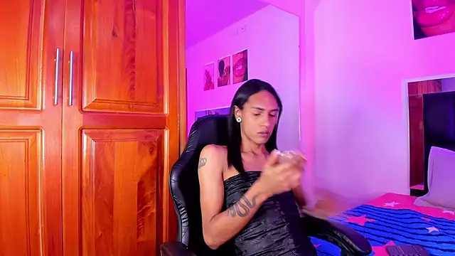 ValeryTs1 online show from 04-05-26, 07:11