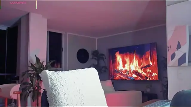 Valenthino Salvatore online show from 02-08-26, 02:15