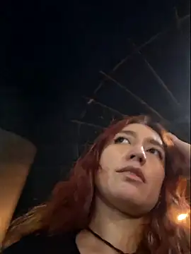 Snapshot of Eveeelyn25 chatting on 01-31-26, 11:58 Eveeelyn25 online show from 01-31-26, 11:58