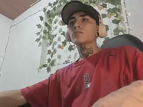 Snapshot of beatandtalk chatting on 11-22-25, 04:11 beatandtalk online show from 11-22-25, 04:11