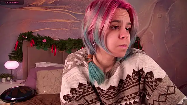 LiraBelle online show from 01-12-26, 03:12