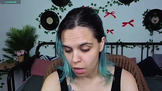 Snapshot of LiraBelle chatting on 07-03-26, 03:02 LiraBelle online show from 07-03-26, 03:02