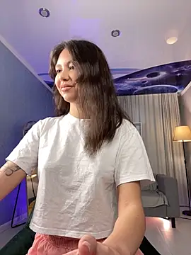 Mia Sleem online show from 11-30-25, 08:40