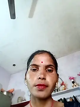 Snapshot of Cut_big chatting on 12-01-25, 09:14 Cut big online show from 12-01-25, 09:14