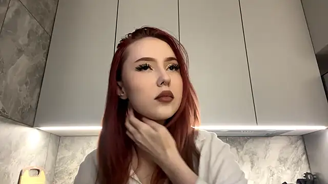 DaphineMckoy online show from 12-01-25, 08:19