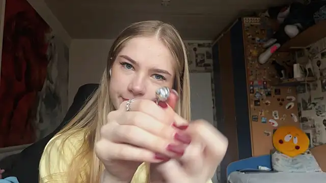 Snapshot of JesicaMortensen chatting on 11-28-25, 08:17 JesicaMortensen online show from 11-28-25, 08:17