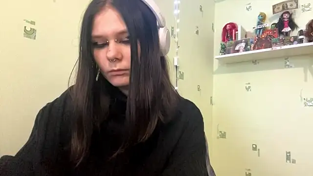 TraceeSchutt online show from 12-01-25, 10:20