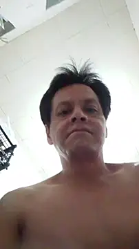 Snapshot of Oscarinylupis2328 chatting on 06-13-26, 06:22 Oscarinylupis2328 online show from 06-13-26, 06:22