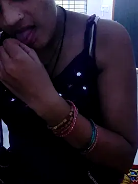 Hot hania online show from 11-25-25, 08:25