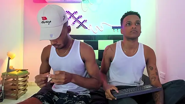 Black Guys Pervert  online show from 11-26-25, 01:01