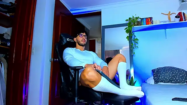 JotaCeliz online show from 05-04-26, 07:21