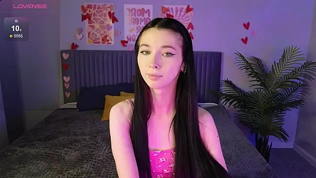 Snapshot of miiss_jessica chatting on 04-12-26, 01:10 miiss jessica online show from 04-12-26, 01:10