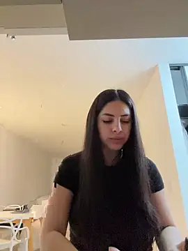 Magui21 online show from 12-17-25, 12:05