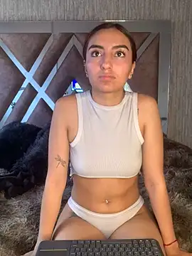 ZoeJohnson Pink online show from 12-13-25, 08:04