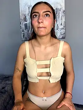 ZoeJohnson Pink online show from 12-15-25, 04:22