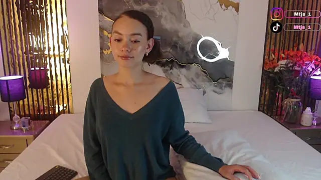 MiticaBrennet  online show from 03-07-26, 03:25