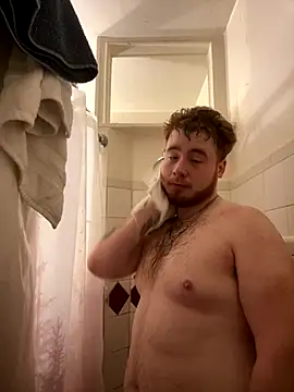 Snapshot of pastorroy chatting on 12-04-25, 10:40 pastorroy online show from 12-04-25, 10:40