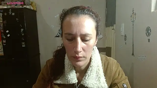 Snapshot of CASSANDRA_BROWN chatting on 12-01-25, 06:46 CASSANDRA BROWN online show from 12-01-25, 06:46