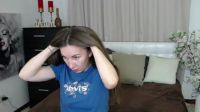 Brandy Gem online show from 03-29-26, 01:33