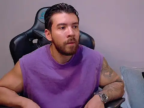Snapshot of owen_seth1 chatting on 04-19-26, 10:34 owen seth1 online show from 04-19-26, 10:34
