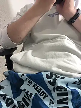 Daisuke 01 online show from 11-26-25, 08:21